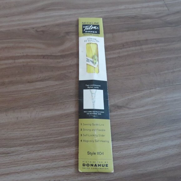 VINTAGE TALON 1960s Zephyr Metal Zipper in Lemon Yellow Retro Hippie NWT - Picture 2 of 6